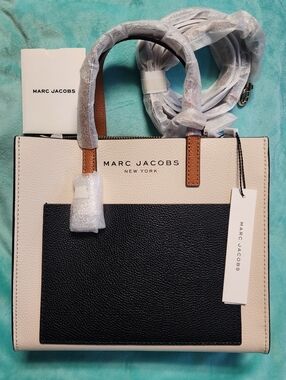 MARC JACOBS M0016131-289 GRIND SANDSHELL  LEATHER WOMEN'S TOTE BAG New With Tag